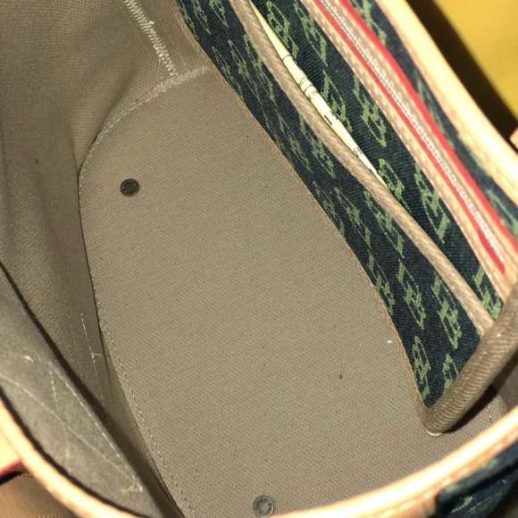 Dooney & Bourke Tote - Picture 2 of 3